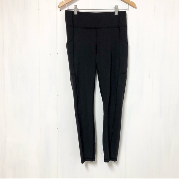 Lululemon Cropped Black Leggings Size 8 - Picture 2 of 5